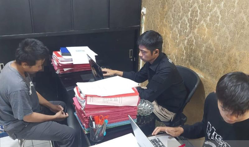 Buronan kasus penganiayaan terjaring Operasi Pekat Polres Sukabumi Kota Buronan kasus penganiayaan terjaring Operasi Pekat Polres Sukabumi Kota
