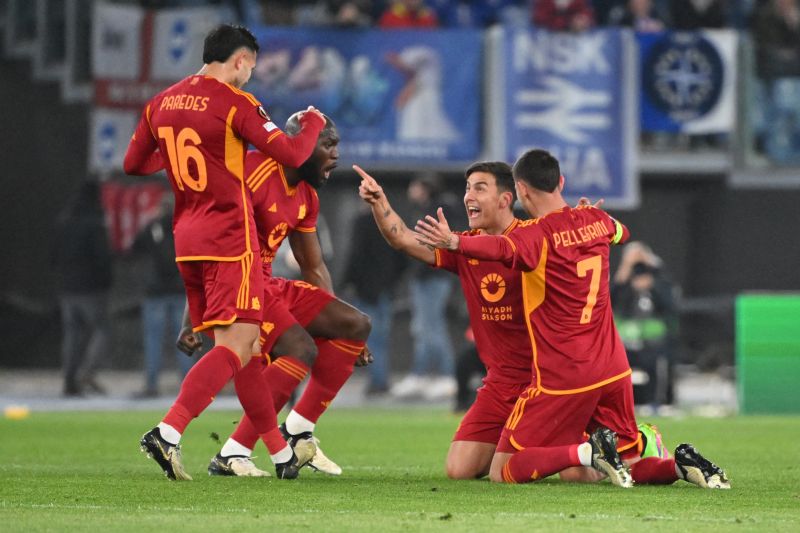 Paulo Dybala pimpin AS Roma telan Brighton 4-0 Paulo Dybala pimpin AS Roma telan Brighton 4-0