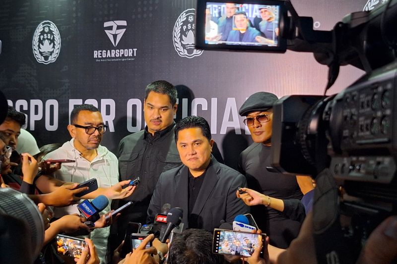 Erick nilai desain jersei baru picu inspirasi dan semangat baru buat timnas Erick nilai desain jersei baru picu inspirasi dan semangat baru buat timnas