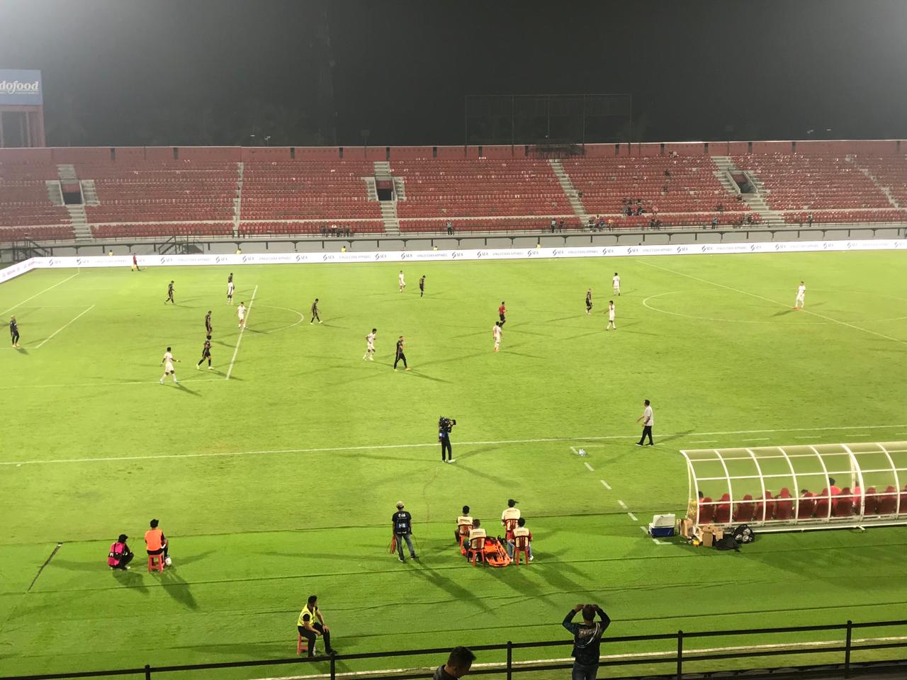 Tuan rumah Arema FC gagal menang lawan Bhayangkara Presisi Indonesia FC Tuan rumah Arema FC gagal menang lawan Bhayangkara Presisi Indonesia FC