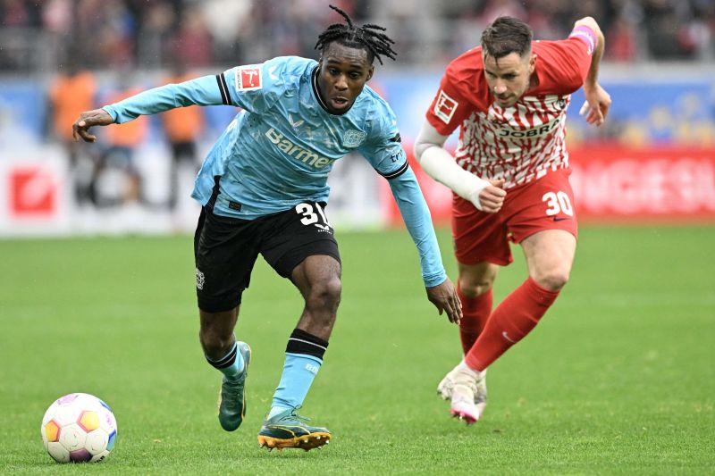 Leverkusen menang 3-2 di kandang Freiburg Leverkusen menang 3-2 di kandang Freiburg