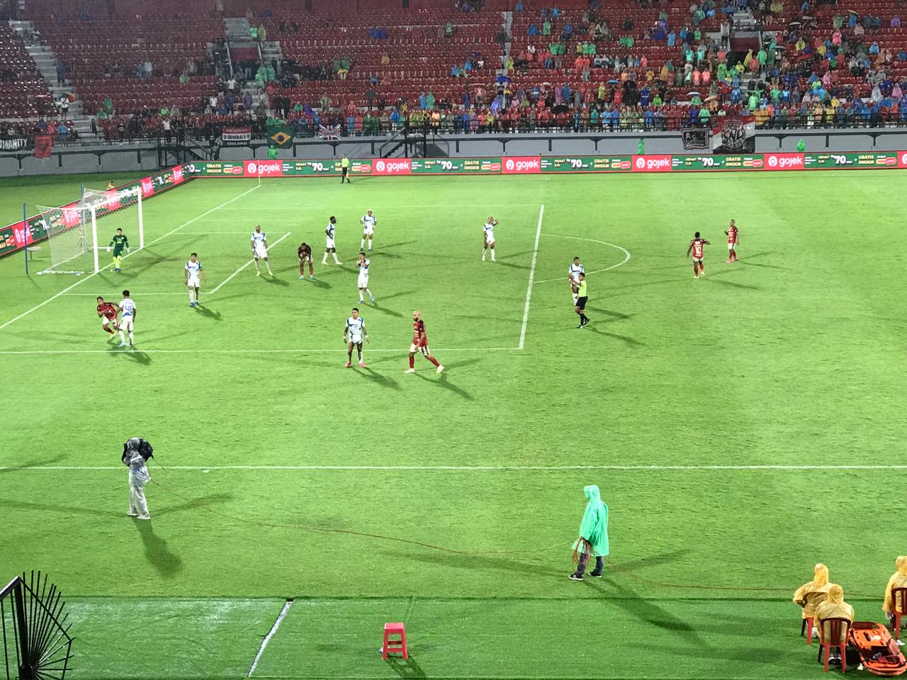 Tuan rumah Bali United FC menang 2-0 lawan PSIS Semarang Tuan rumah Bali United FC menang 2-0 lawan PSIS Semarang