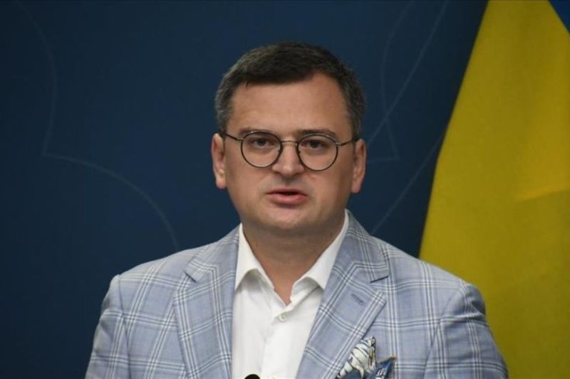 Ukraina kecam ucapan kibarkan bendera putih dari Paus Fransiskus
