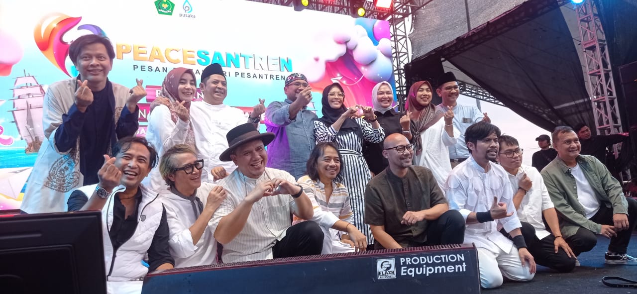 PeaceSantren, Menag Gus Yaqut sebut cooling system dari proses pemilu yang panas PeaceSantren, Menag Gus Yaqut sebut cooling system dari proses pemilu yang panas