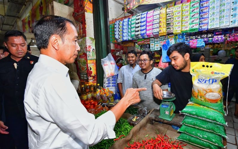 Presiden cek harga pangan di Pasar Gelugur Rantauprapat Sumut
