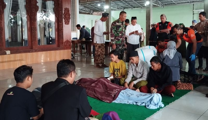Lima pelajar di Kudus tenggelam di area banjir tiga meninggal