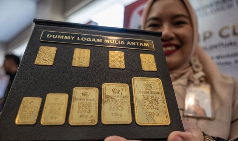 Harga emas Antam naik jadi Rp1,204 juta per gram Harga emas Antam naik jadi Rp1,204 juta per gram