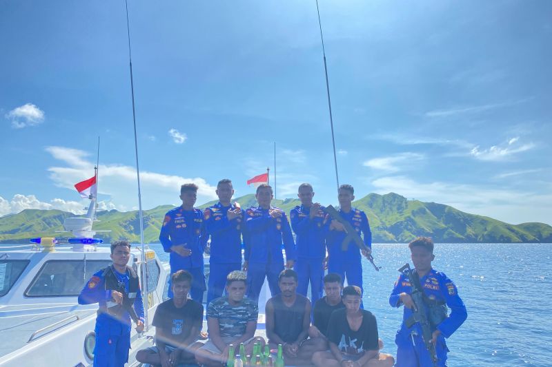 Polres Ende-NTT tangkap lima nelayan gunakan bahan peledak