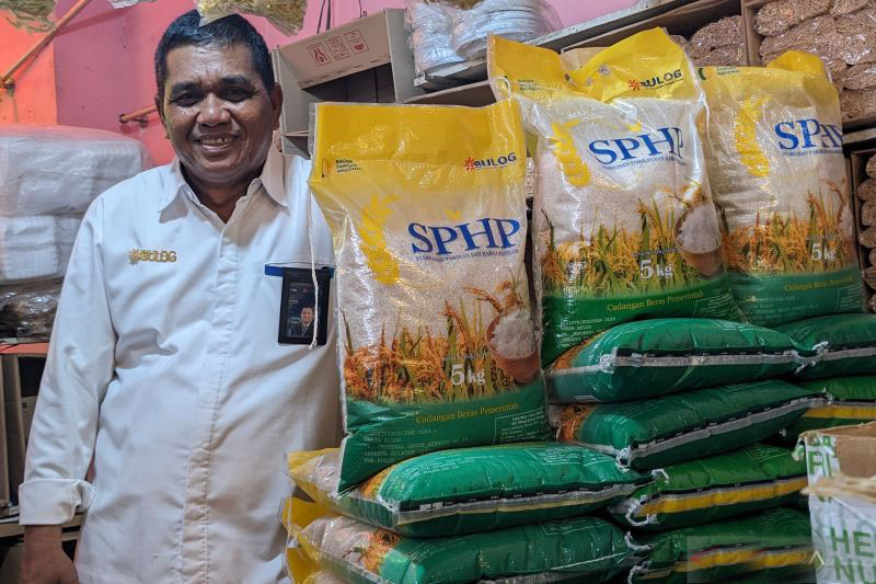 2.000 ton jagung impor tambahan masuk Sumut pada akhir Maret 2.000 ton jagung impor tambahan masuk Sumut pada akhir Maret