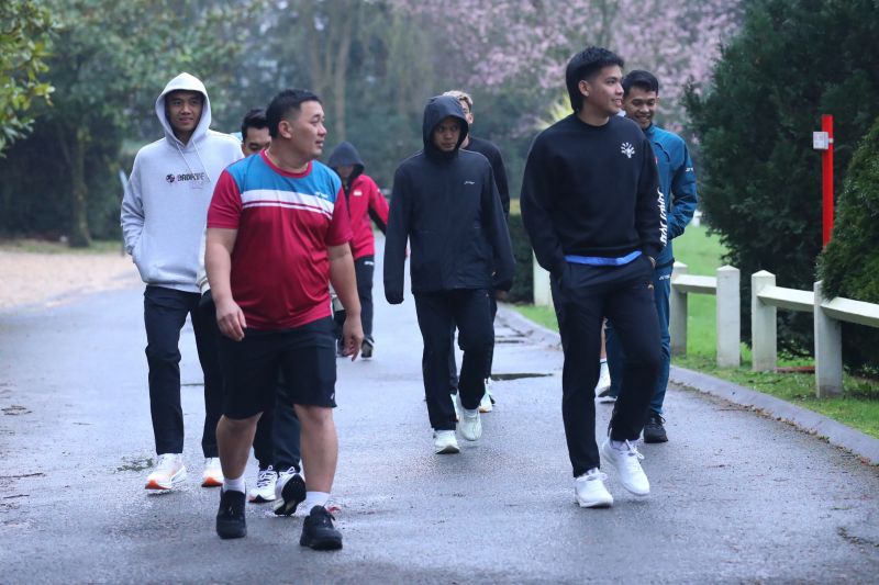 Tim bulu tangkis Indonesia langsung jalani latihan jelang French Open Tim bulu tangkis Indonesia langsung jalani latihan jelang French Open
