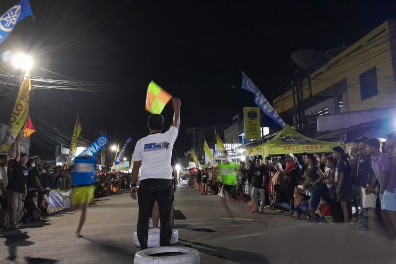 Pemuda Palu gelar lomba lari tradisional semarakkan Ramadan Pemuda Palu gelar lomba lari tradisional semarakkan Ramadan