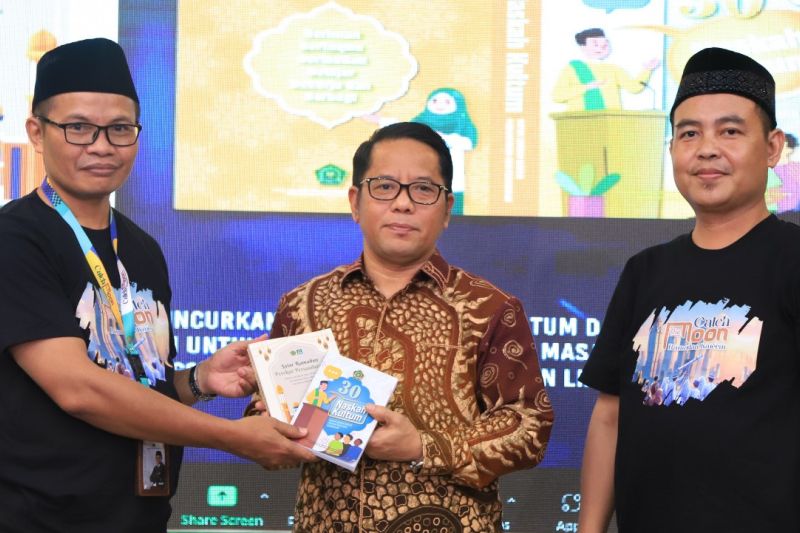 Kemenag rilis buku Kultum dan khutbah yang dapat diunduh secara bebas Kemenag rilis buku Kultum dan khutbah yang dapat diunduh secara bebas