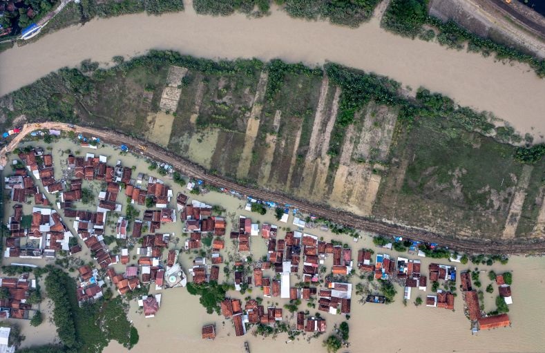 Menurut Badan Geologi, Selat Muria tak akan terbentuk dalam waktu yang dekat Menurut Badan Geologi, Selat Muria tak akan terbentuk dalam waktu yang dekat