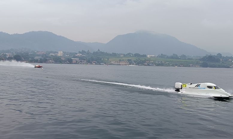 Pembalap F1 powerboat jajal lintasan dalam sesi free practice Pembalap F1 powerboat jajal lintasan dalam sesi free practice