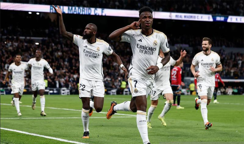 Real Madrid kalahkan Osasuna dengan skor 4-2 Real Madrid kalahkan Osasuna dengan skor 4-2