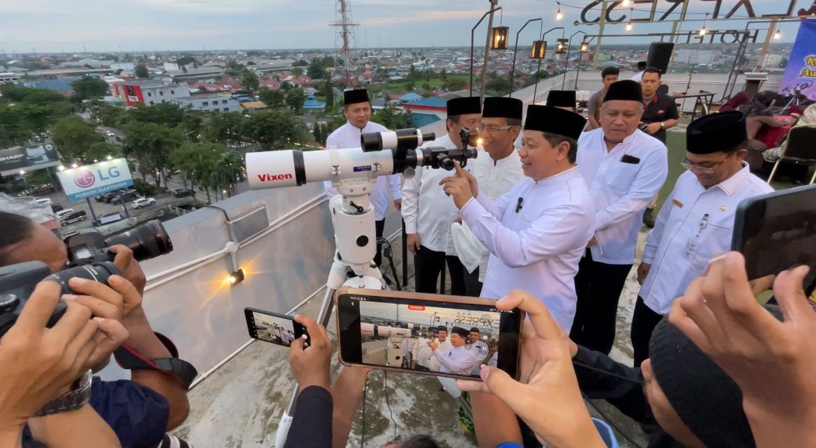 Kota Banjarmasin jadi salah satu tempat pemantauan hilal di Indonesia Kota Banjarmasin jadi salah satu tempat pemantauan hilal di IndonesiaÂ
