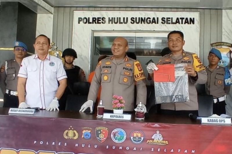 Polisi ringkus pengedar narkoba yang tabrak kendaraan anggota