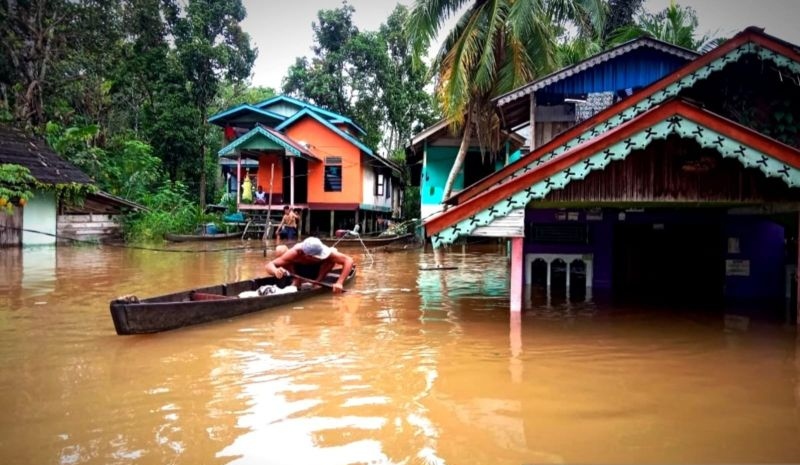 BMKG laporkan bibit siklon tropis perpanjang potensi cuaca ekstrem