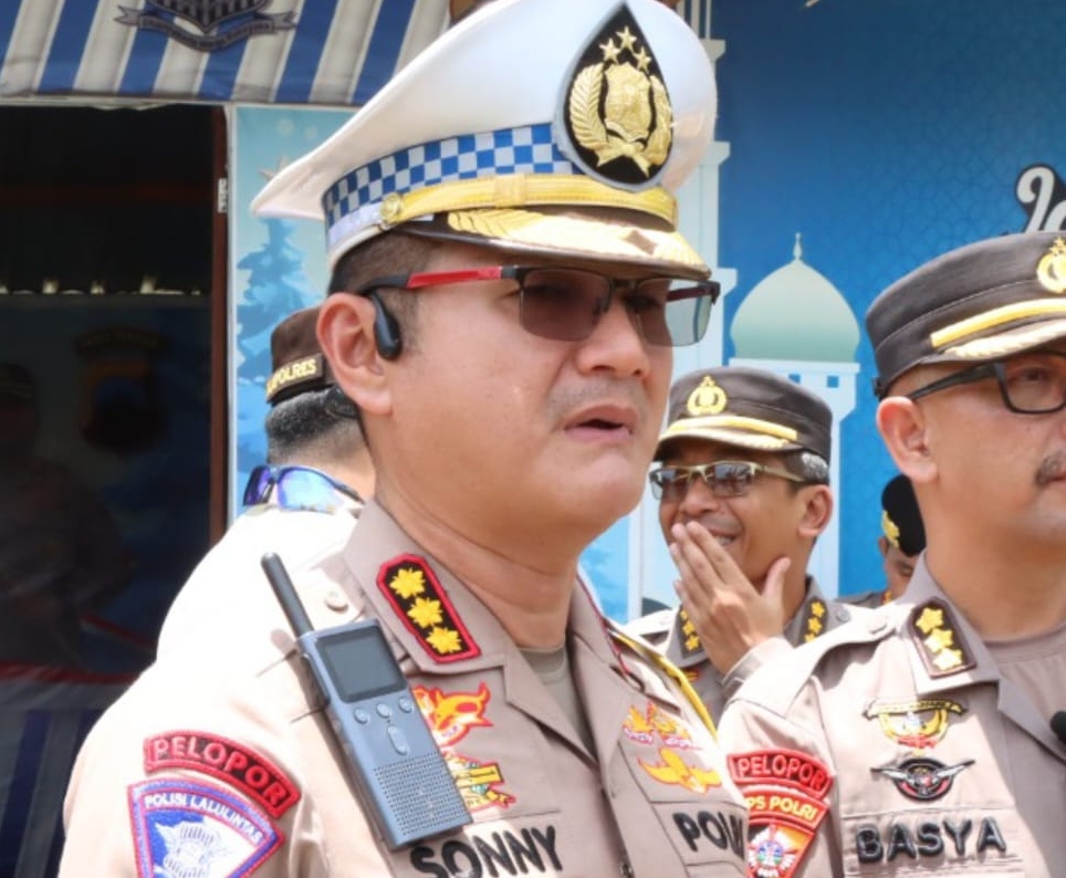 Arus mudik dan balik, pengusaha dan pemilik truk harus patuhi pembatasan sumbu tiga