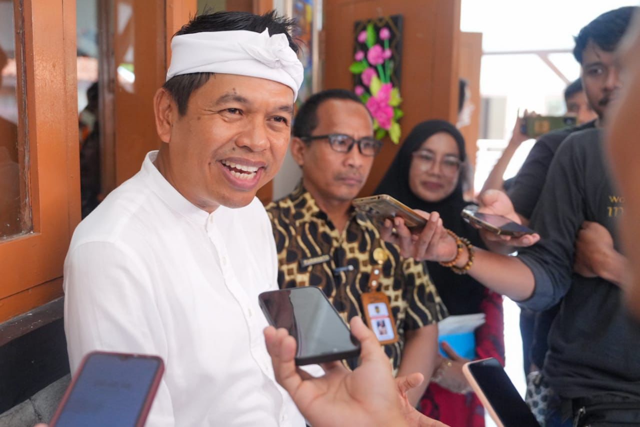 Program Makan Siang Gratis dinyinyir, KDM sebut pejabat setiap hari makan siangnya gratis Program Makan Siang Gratis dinyinyir, KDM sebut pejabat setiap hari makan siangnya gratis