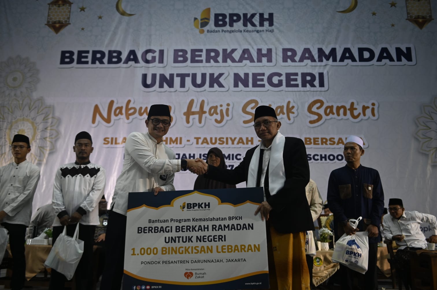 BPKH ajak santri Pondok Pesantren Darunnajah nabung haji sejak dini BPKH ajak santri Pondok Pesantren Darunnajah nabung haji sejak dini