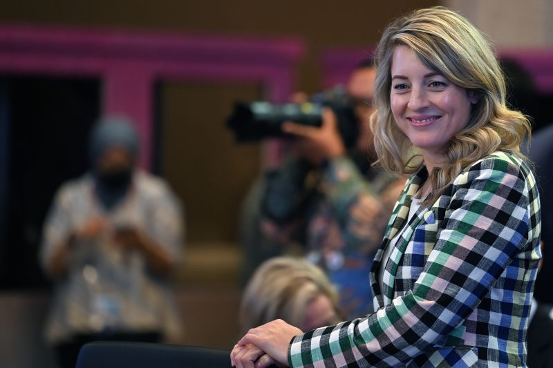 Kanada akan larang penjualan senjata ke Israel Kanada akan larang penjualan senjata ke Israel
