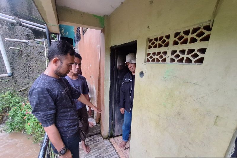 Polisi selidiki kasus perusakan rumah Ketua PPK Cibeureum