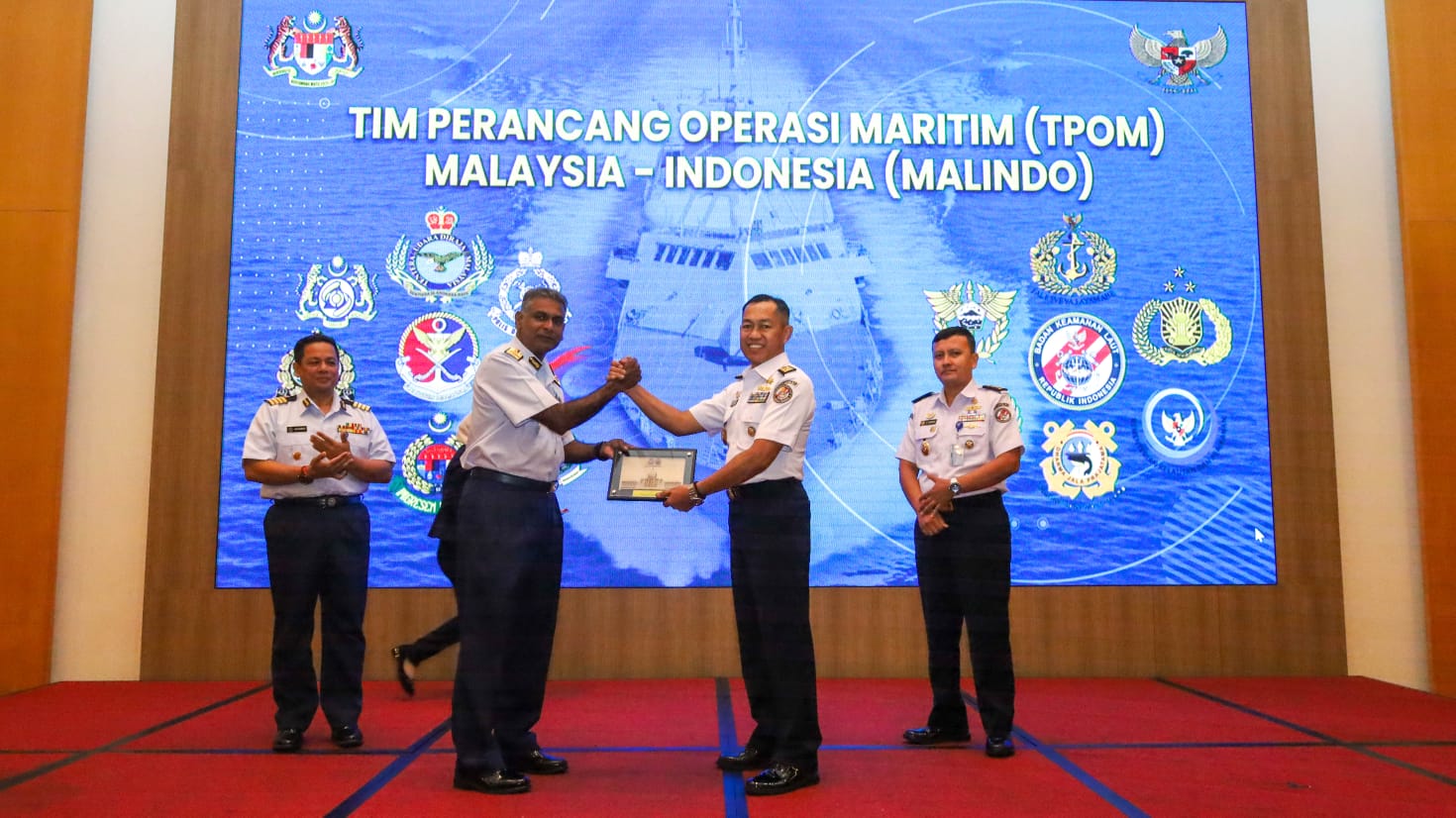 Bakamla RI bersama Malaysia persiapkan operasi di Selat Malaka Bakamla RI bersama Malaysia persiapkan operasi di Selat Malaka
