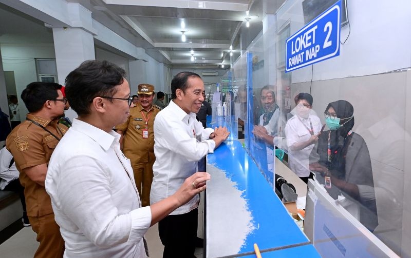 Presiden Jokowi tinjau fasilitas dan layanan kesehatan RSUD Tolitoli Presiden Jokowi tinjau fasilitas dan layanan kesehatan RSUD Tolitoli