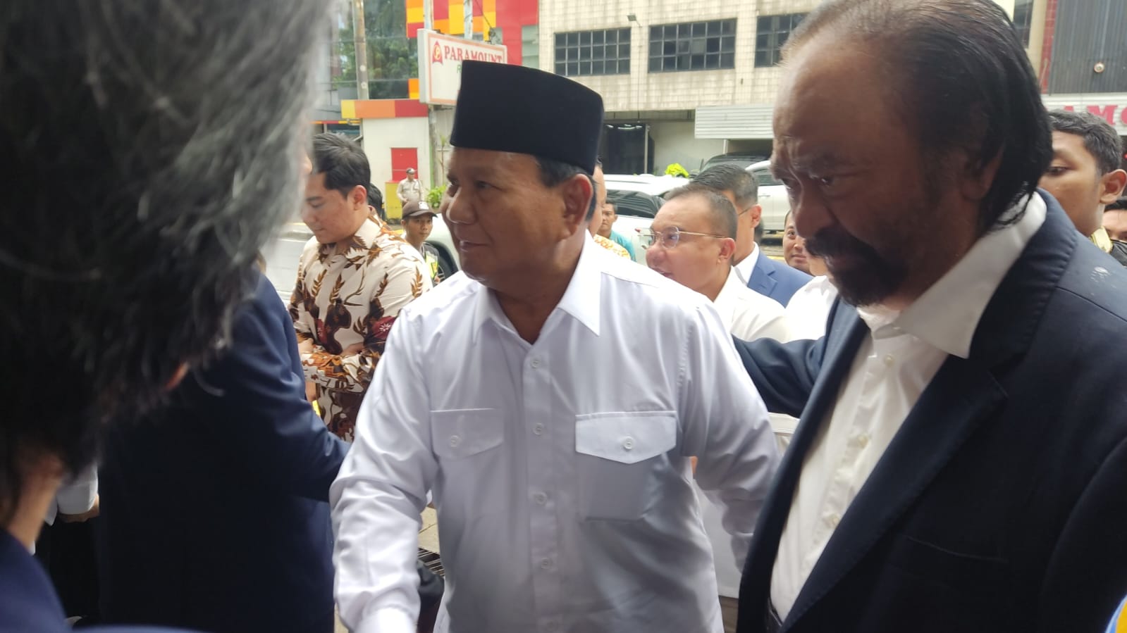 Pengamat menilai, pertemuan Prabowo - Surya Paloh sinyal kuat Nasdem bergabung