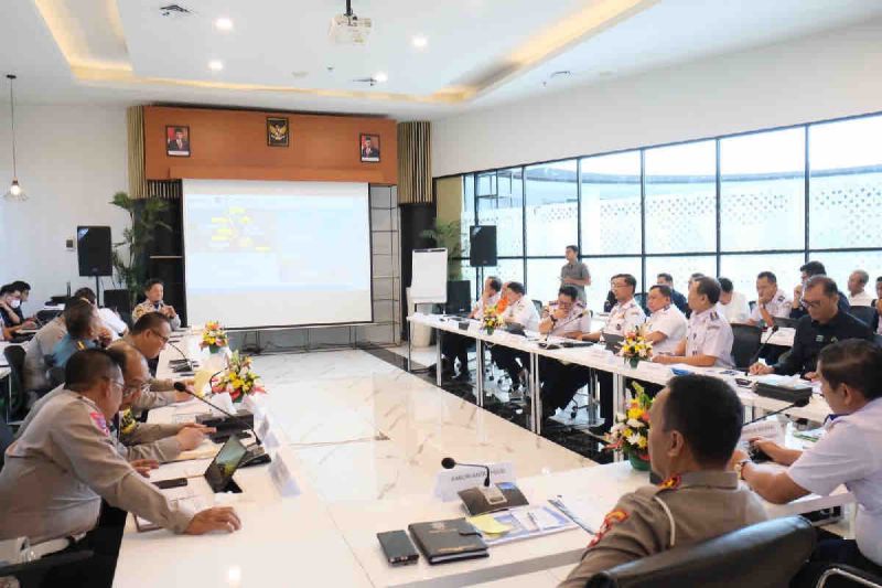 Kemenhub dan Korlantas antisipasi arus mudik lintas Merak-Bakauheni Kemenhub dan Korlantas antisipasi arus mudik lintas Merak-Bakauheni