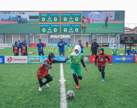 Ribuan siswi MI dan SD ikuti Turnamen MilkLife Soccer Challenge 2024 Ribuan siswi MI dan SD ikuti Turnamen MilkLife Soccer Challenge 2024