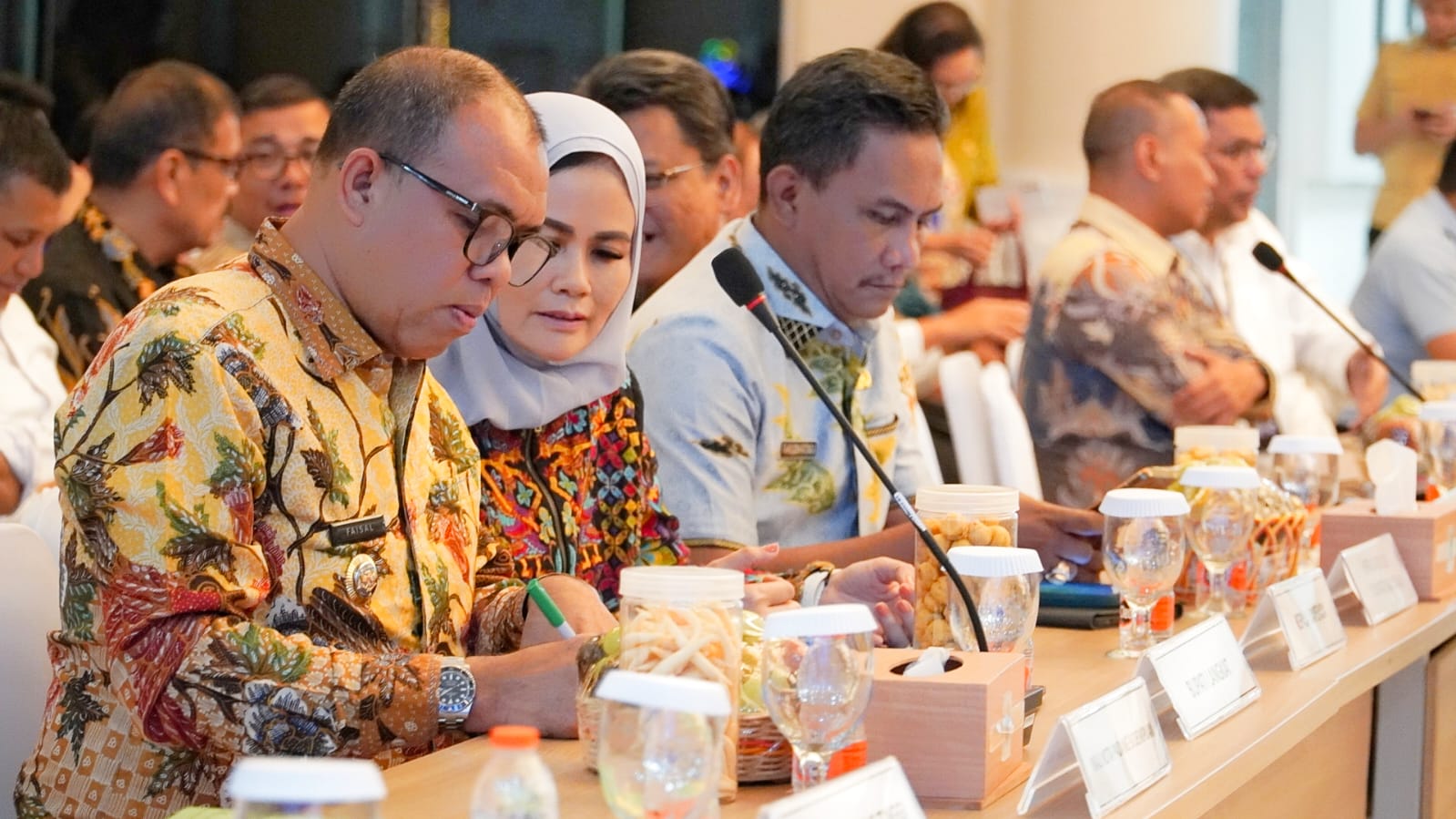 Pj Gubernur Sumut sebut pasar murah mampu hambat laju inflasi Pj Gubernur Sumut sebut pasar murah mampu hambat laju inflasi