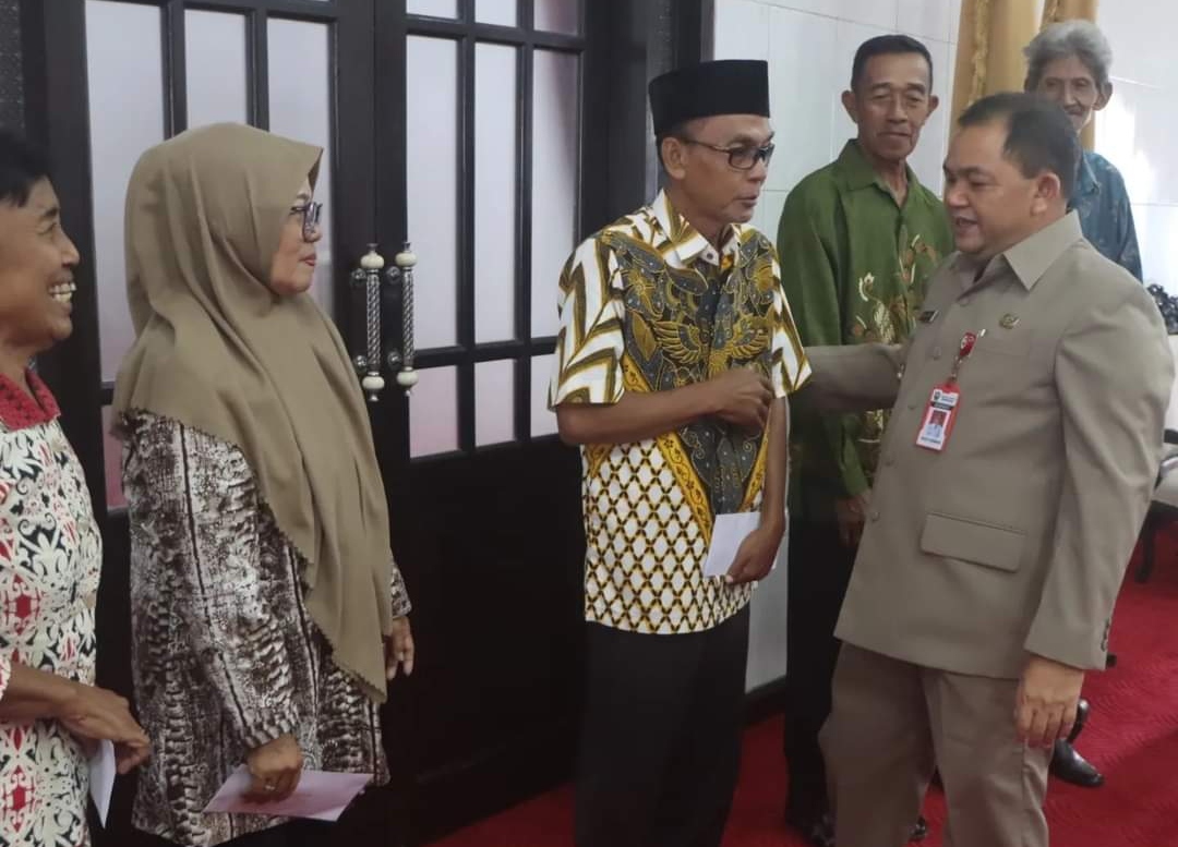 Enam KK terdampak revitalisasi Benteng Pendem terima tali asih dari Pemkab Semarang