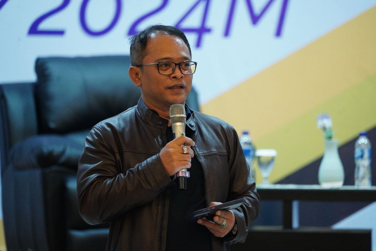 Semua petugas haji bertanggung jawab mengabarkan pelayanan haji yang Fun Semua petugas haji bertanggung jawab mengabarkan pelayanan haji yang Fun