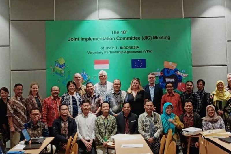 SVLK jamin legalitas dan kelestarian kayu Indonesia SVLK jamin legalitas dan kelestarian kayu Indonesia