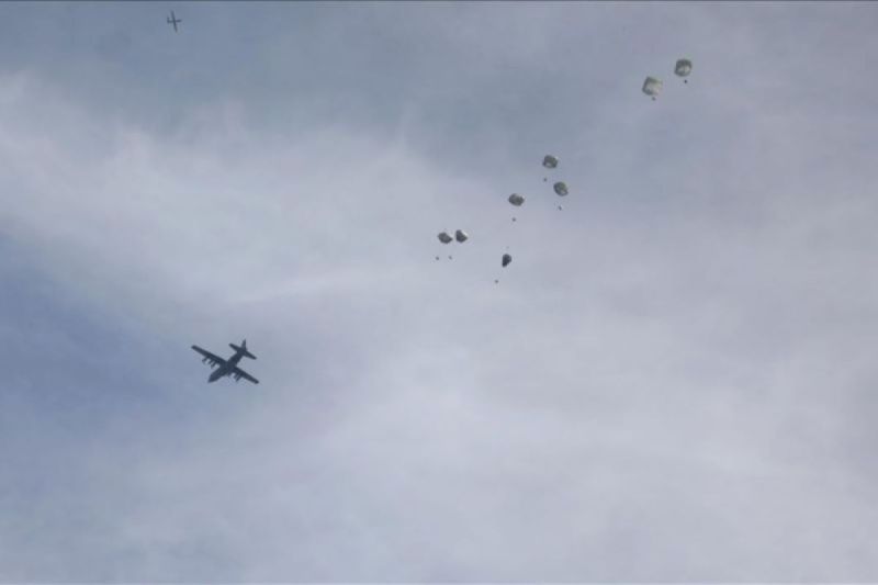 AS kirim bantuan kemanusiaan ke Gaza lewat udara untuk pertama kali AS kirim bantuan kemanusiaan ke Gaza lewat udara untuk pertama kali