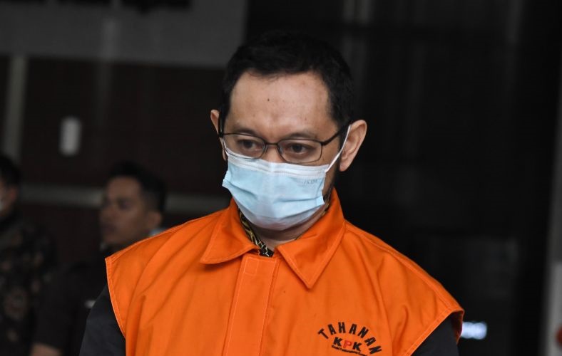 Tuntutan terhadap Andhi Pramono selama 10 tahun dan 3 bulan penjara