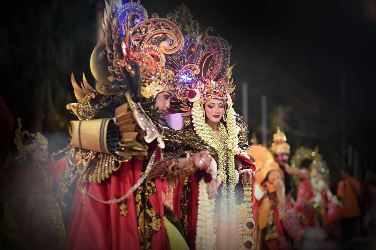 Usung spirit penyatuan Nusantara, PT GG Tbk partisipasi di Surabaya Vaganza 2024 Usung spirit penyatuan Nusantara, PT GG Tbk partisipasi di Surabaya Vaganza 2024