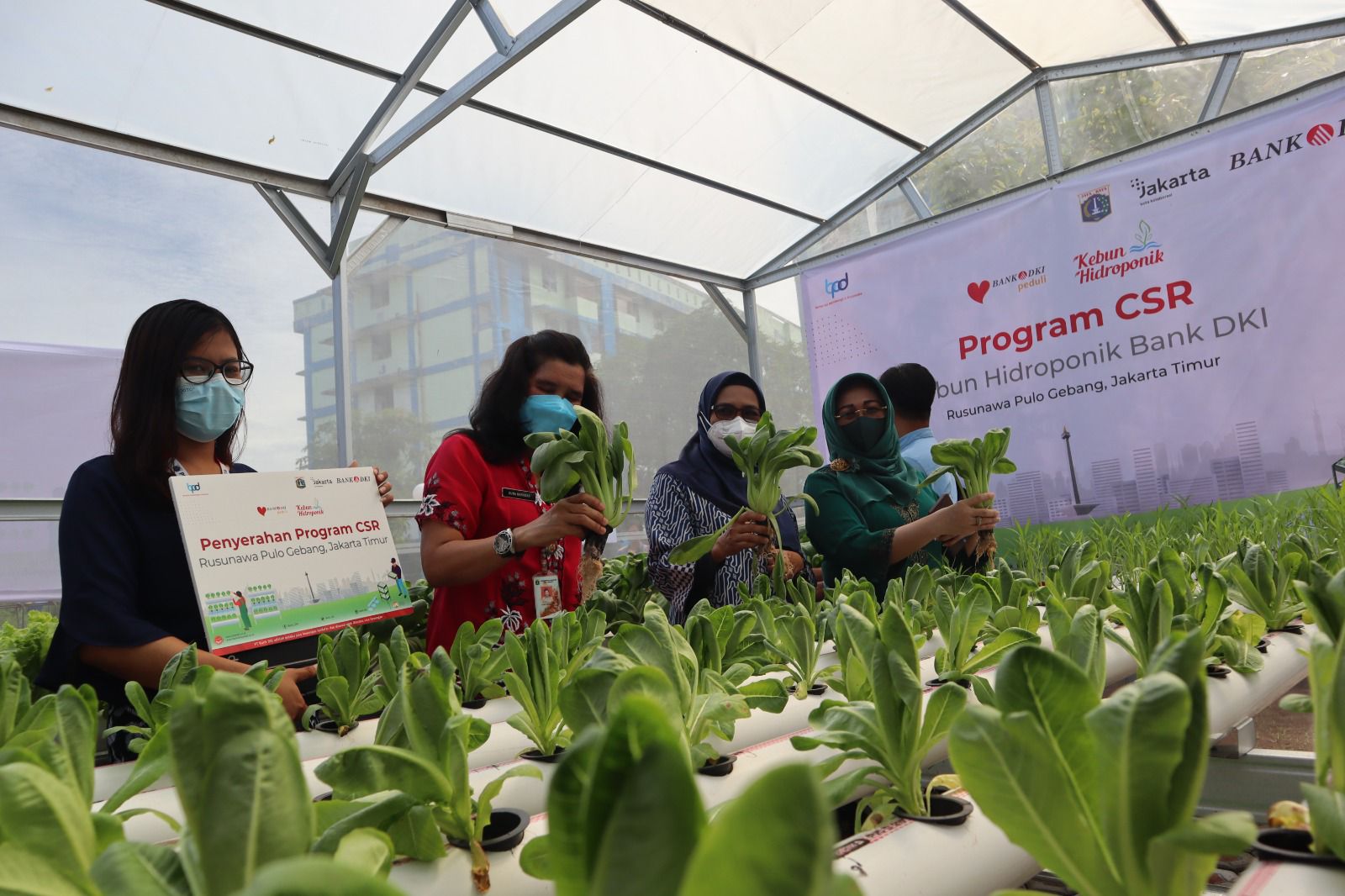 Konsisten wujudkan pembangunan berkelanjutan, Bank DKI raih Indonesia Best CSR Award 2024 Konsisten wujudkan pembangunan berkelanjutan, Bank DKI raih Indonesia Best CSR Award 2024