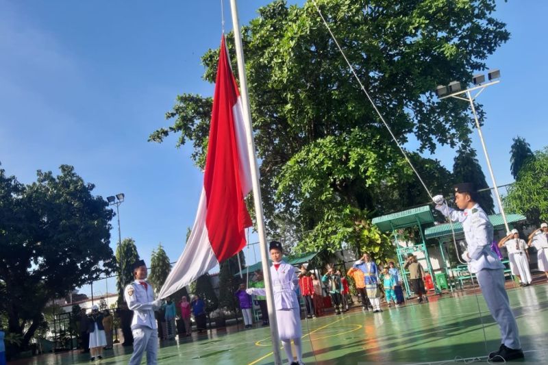 Sekolah di Davao peringati Hari Pendidikan dengan tema Merdeka Belajar Sekolah di Davao peringati Hari Pendidikan dengan tema Merdeka Belajar