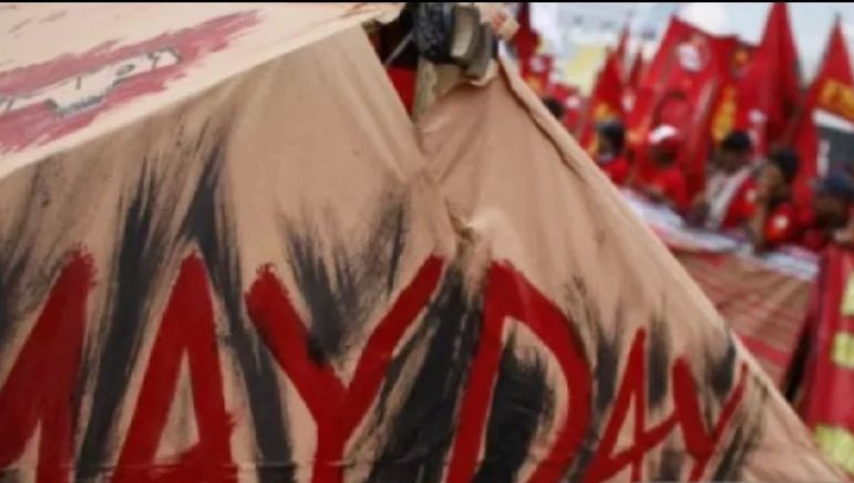 Ribuan buruh Karawang bergabung dengan aksi May Day di Jakarta