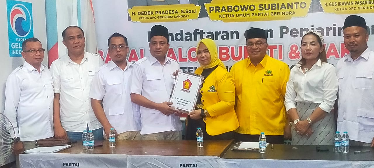 Ketua DPD Partai Golkar Langkat daftar bacalon bupati ke Partai Gerindra Ketua DPD Partai Golkar Langkat daftar bacalon bupati ke Partai Gerindra