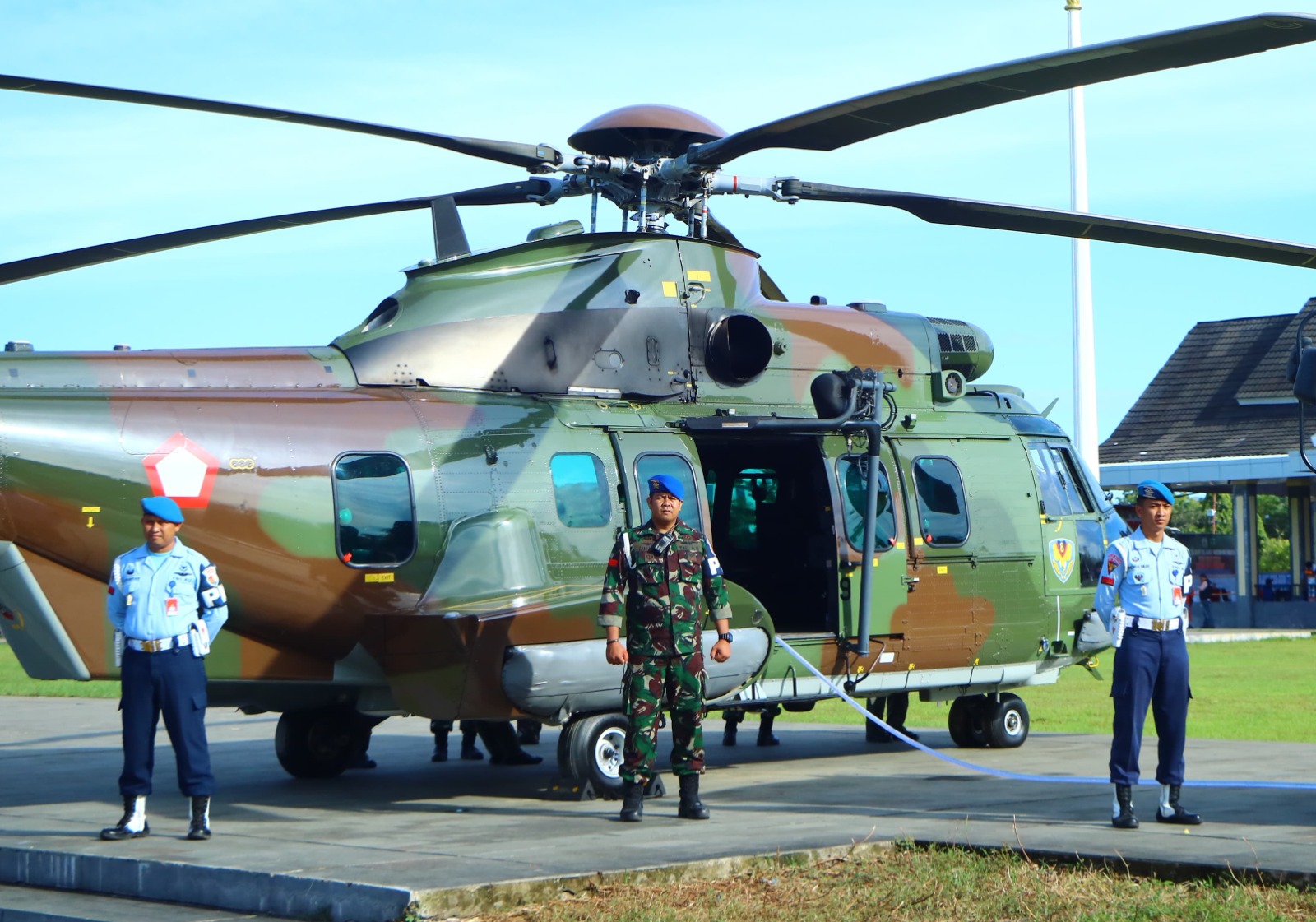 TNI AU dirikan Posko Satgasud di Posko Induk Tanggap Darurat Bencana Luwu TNI AU dirikan Posko Satgasud di Posko Induk Tanggap Darurat Bencana Luwu