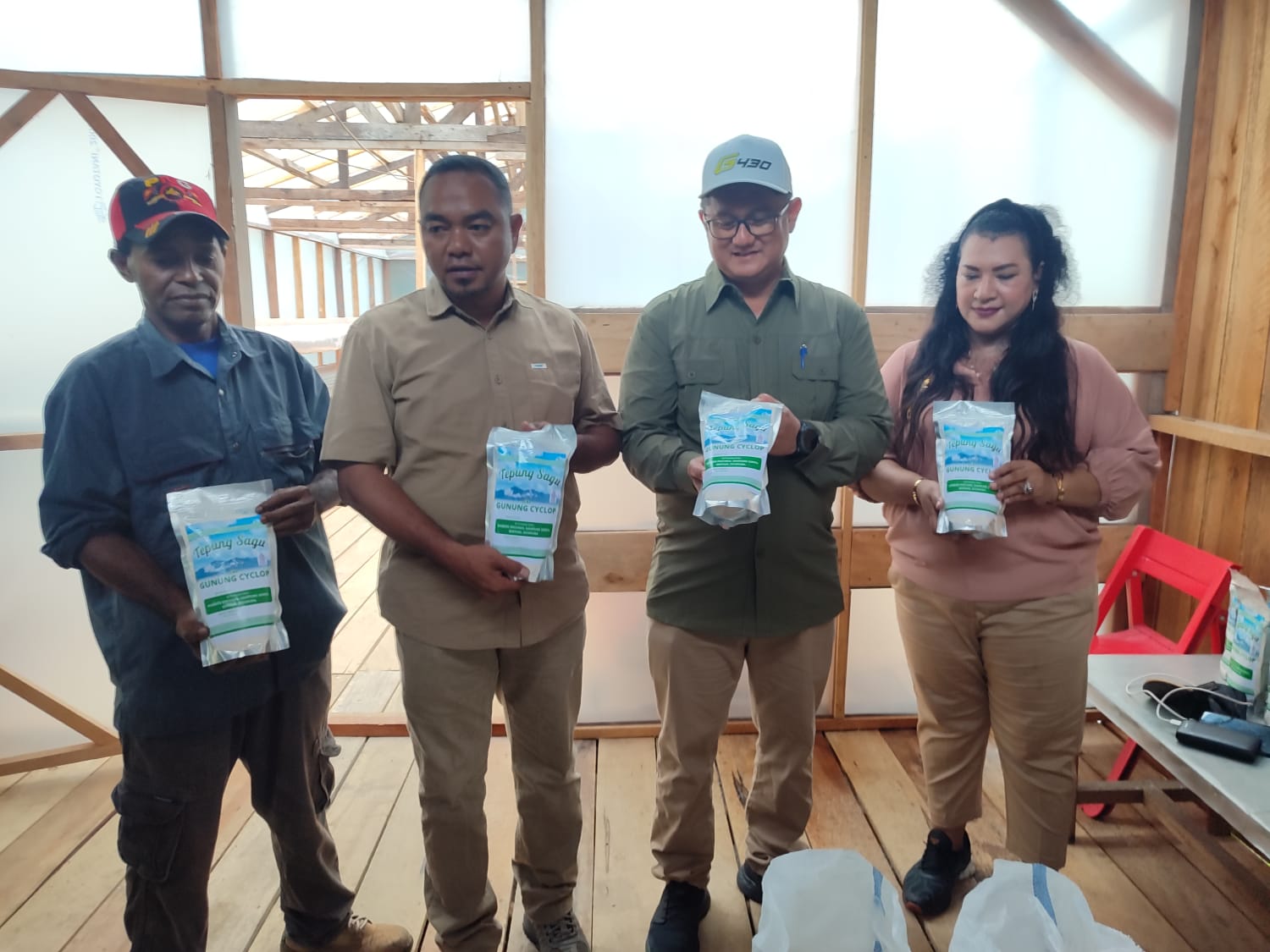 Anggota MRP harap perbankan beri kemudahan akses bagi pedagang di pasar