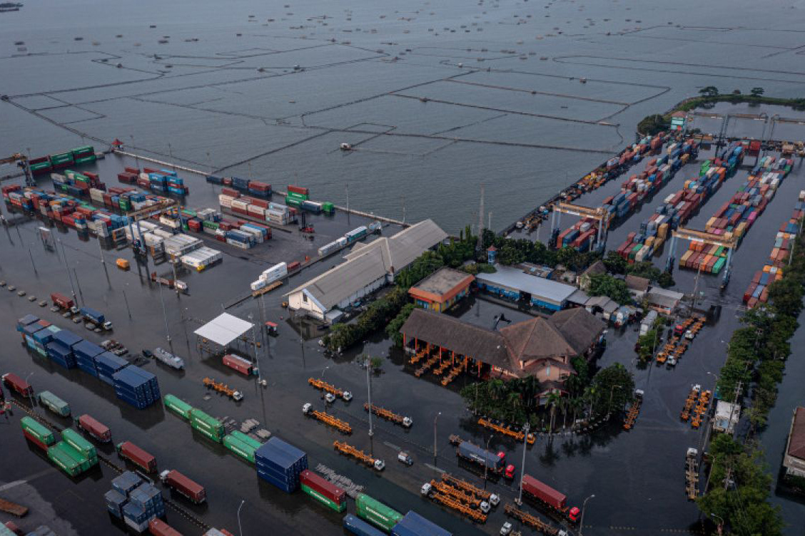 23 Mei 2022: Fenomena banjir rob melanda pesisir utara Jawa Tengah 23 Mei 2022: Fenomena banjir rob melanda pesisir utara Jawa Tengah