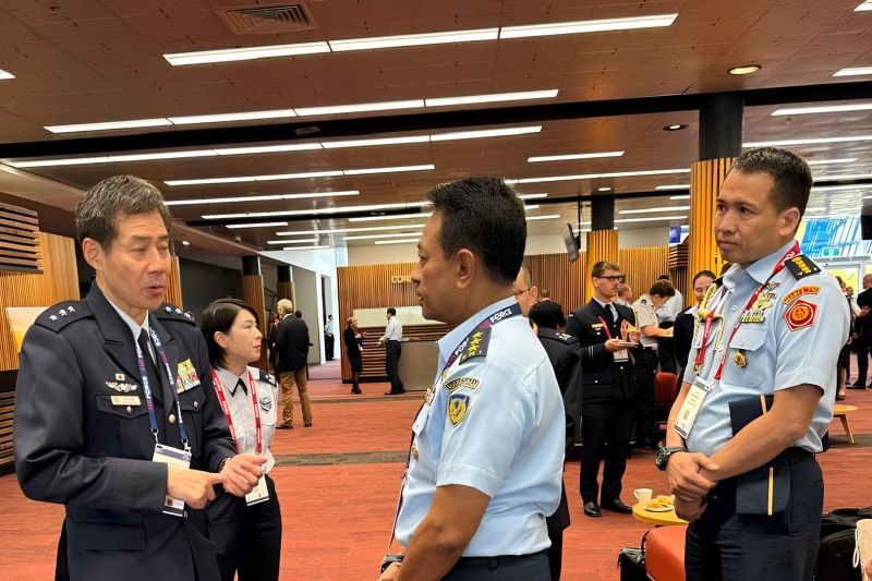 TNI AU bahas rencana latihan bersama dengan Angkatan Udara Jepang TNI AU bahas rencana latihan bersama dengan Angkatan Udara Jepang