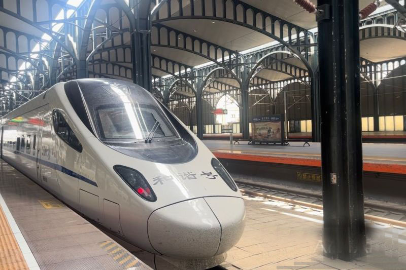 Jajal kereta cepat China, sejumlah WNI bandingkan dengan Whoosh Jajal kereta cepat China, sejumlah WNI bandingkan dengan Whoosh