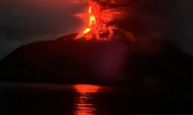 Tujuh bandara ditutup sementara akibat erupsi Gunung Ruang Tujuh bandara ditutup sementara akibat erupsi Gunung Ruang