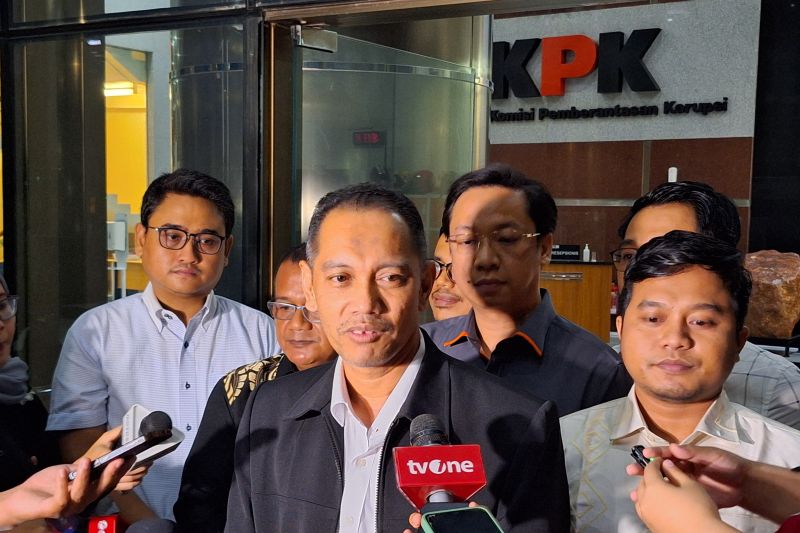 Nurul Ghufron laporkan Dewas KPK ke Bareskrim Polri Nurul Ghufron laporkan Dewas KPK ke Bareskrim Polri